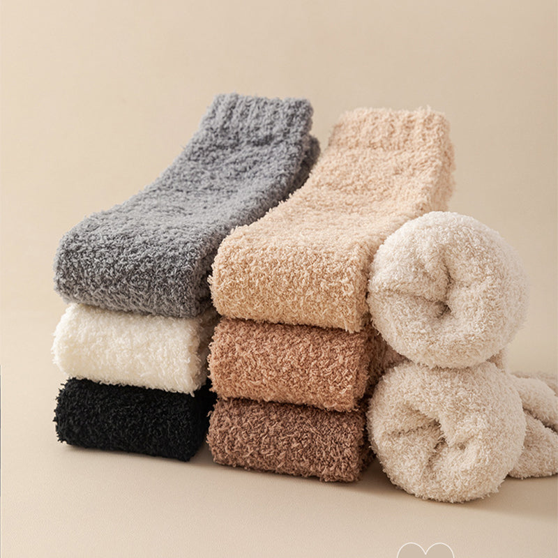 VM Warm Plush Socks