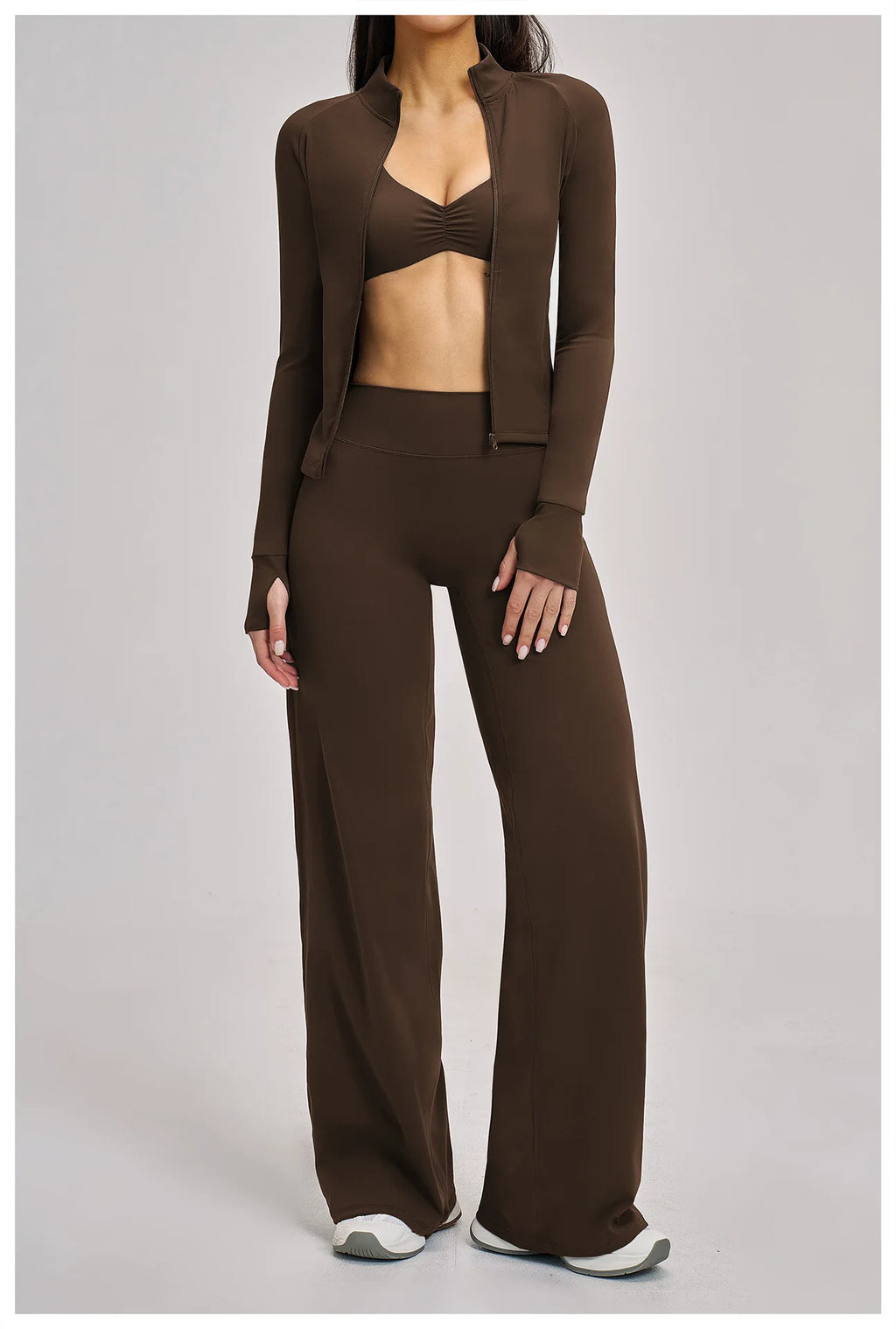 VM's Yoga Suit SPECIFICATIONSApplicable scenario: Running, fitness equipment, fitness, sports trends, cycling, extreme challenges, hiking, camping, dancingAppropriate season: Summer/Winter/Spring/AutumnBlocking: RegularBrand Name: NoEnName_NullCN: Guangdo