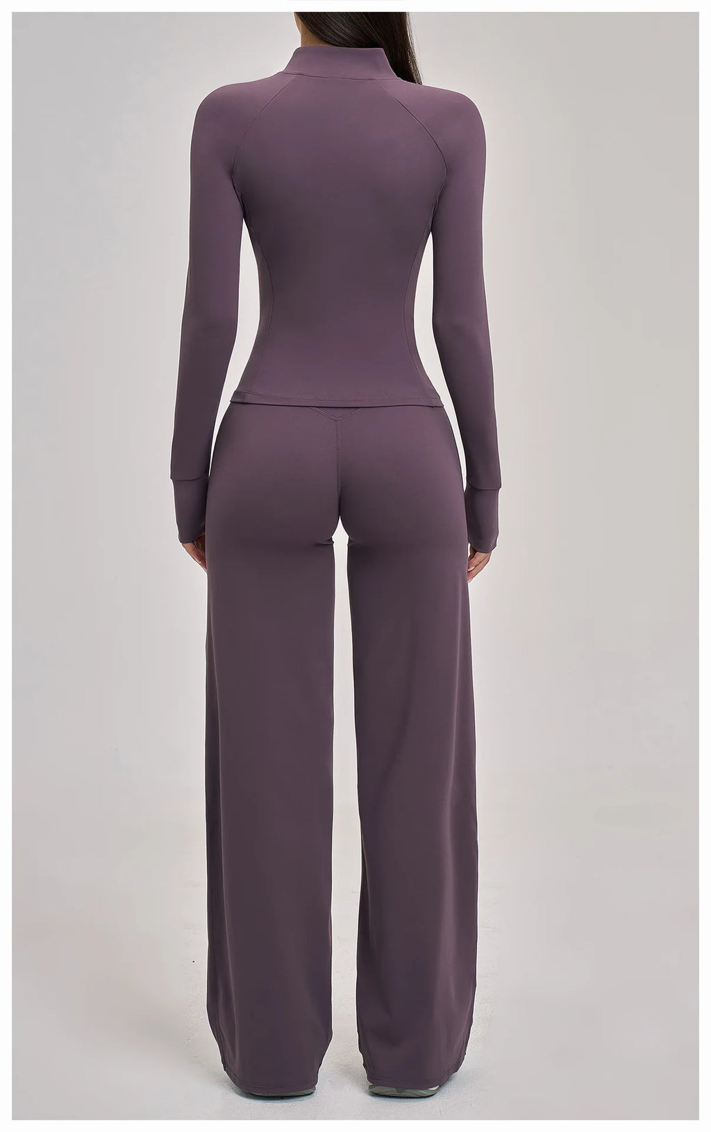 VM's Yoga Suit SPECIFICATIONSApplicable scenario: Running, fitness equipment, fitness, sports trends, cycling, extreme challenges, hiking, camping, dancingAppropriate season: Summer/Winter/Spring/AutumnBlocking: RegularBrand Name: NoEnName_NullCN: Guangdo