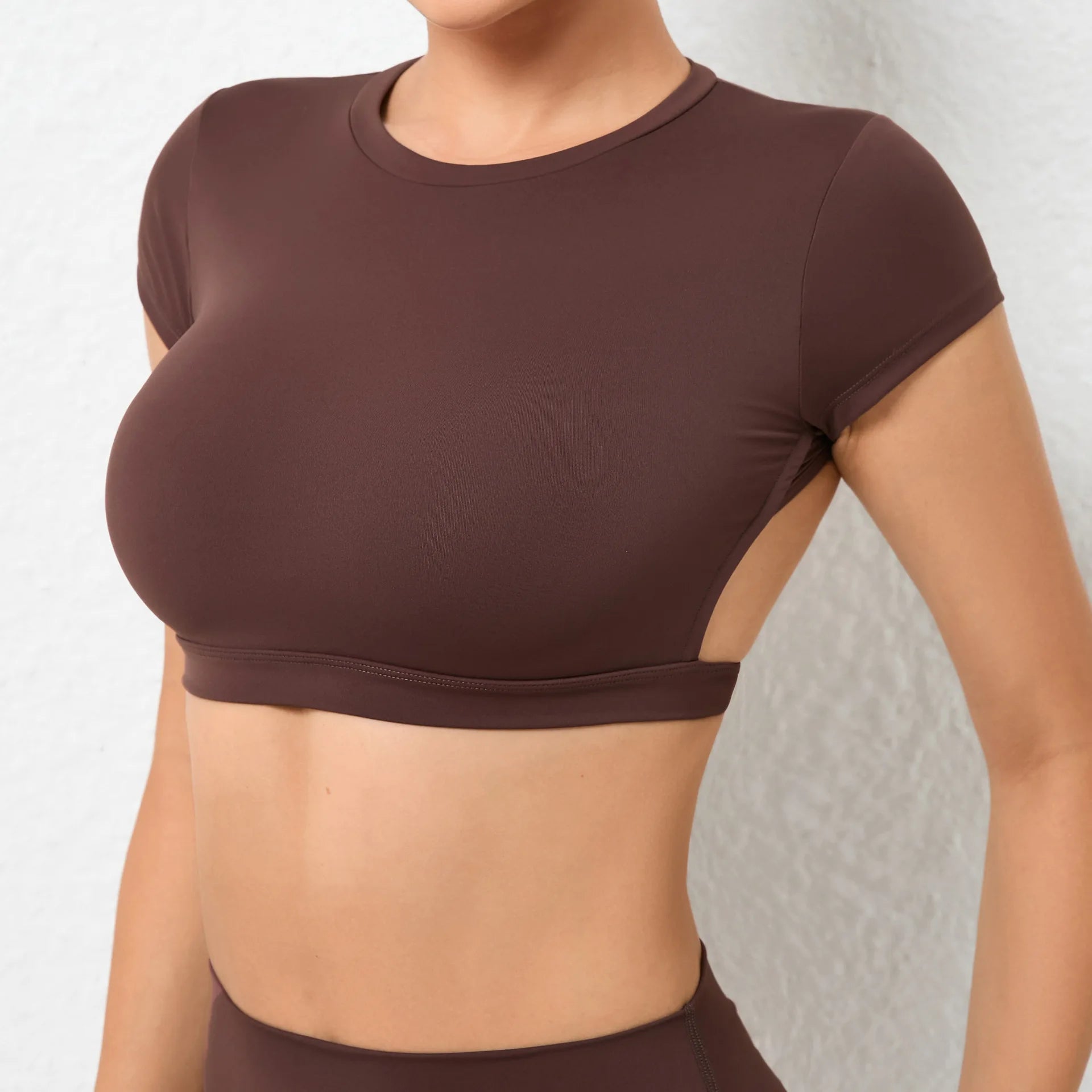 VM Women Sports Breathable Workout Tops SPECIFICATIONS Blocking: Regular Brand Name: hearuisavy CN: Guangdong Choice: yes Color: Black Blue Coffee Brown Green White Gray Craft of Weaving: Knit Department Name: Women Fabric Type: Broadcloth Feature: Anti-P