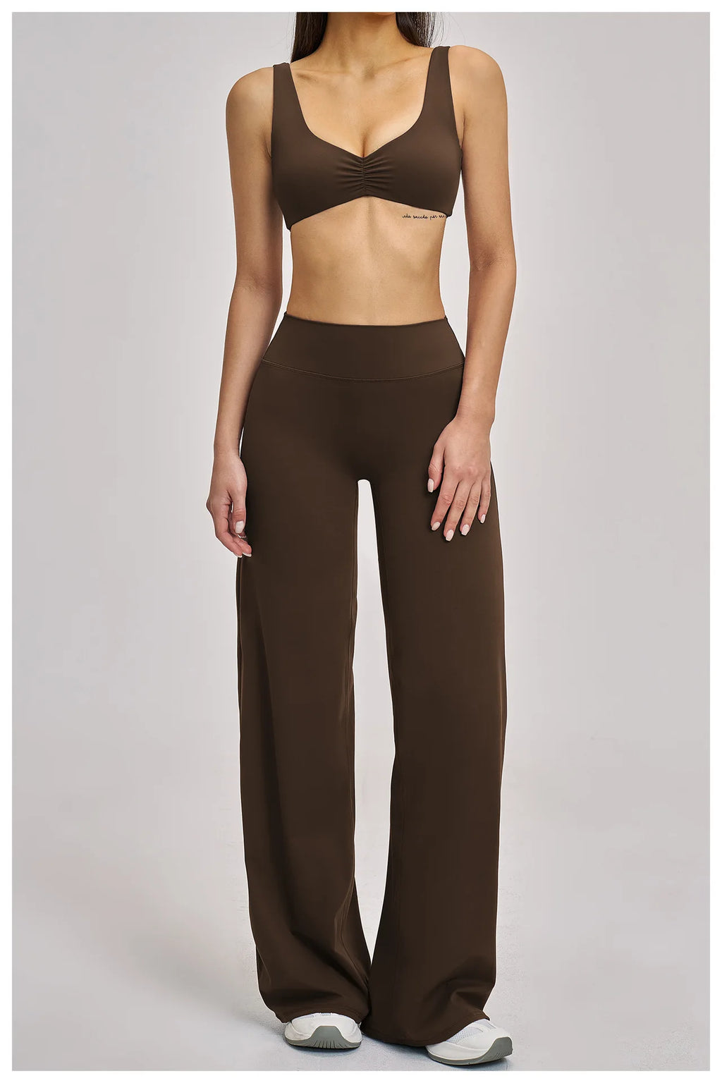 VM's Yoga Suit SPECIFICATIONSApplicable scenario: Running, fitness equipment, fitness, sports trends, cycling, extreme challenges, hiking, camping, dancingAppropriate season: Summer/Winter/Spring/AutumnBlocking: RegularBrand Name: NoEnName_NullCN: Guangdo