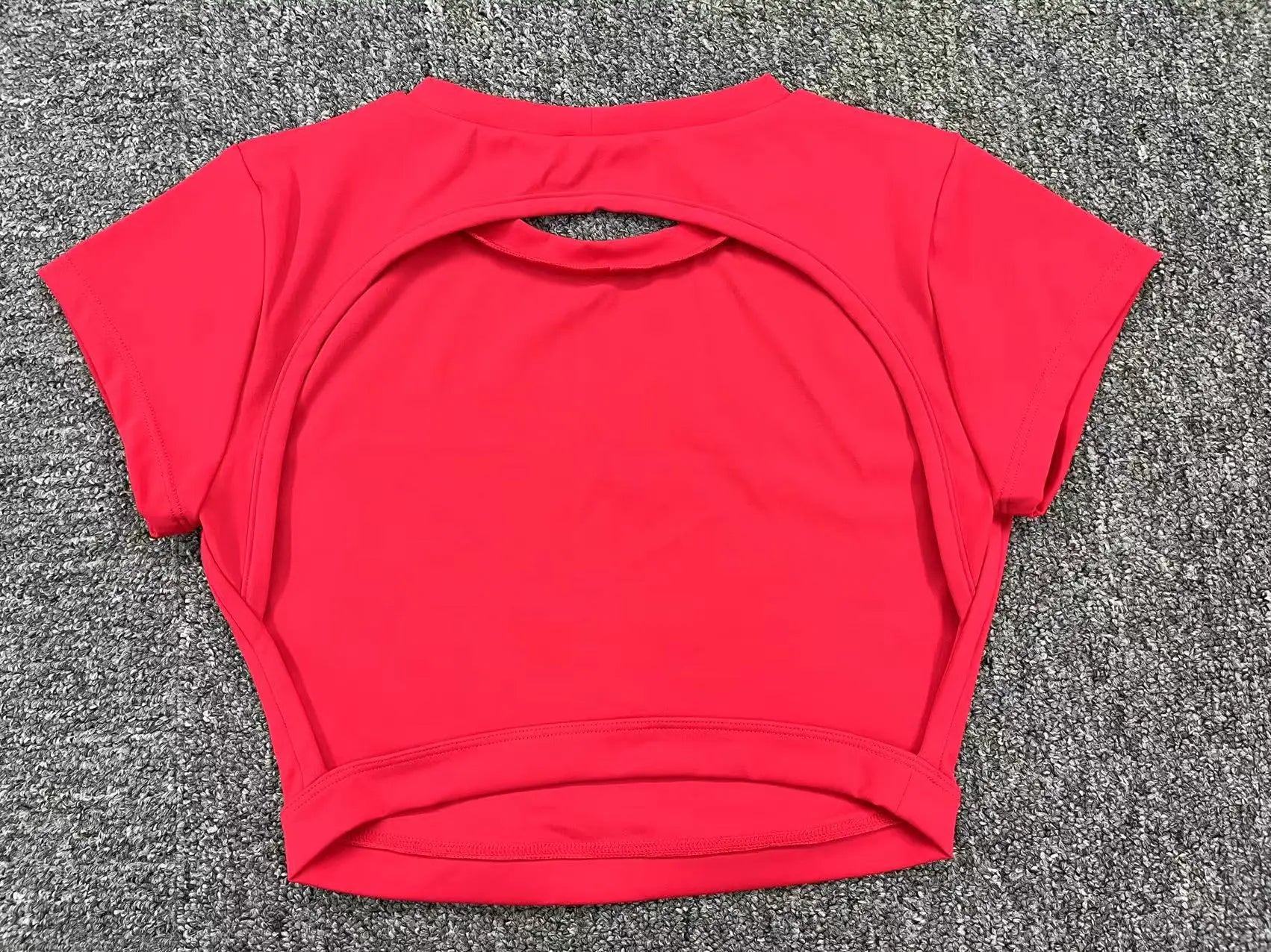 VM Women Sports Breathable Workout Tops SPECIFICATIONS Blocking: Regular Brand Name: hearuisavy CN: Guangdong Choice: yes Color: Black Blue Coffee Brown Green White Gray Craft of Weaving: Knit Department Name: Women Fabric Type: Broadcloth Feature: Anti-P