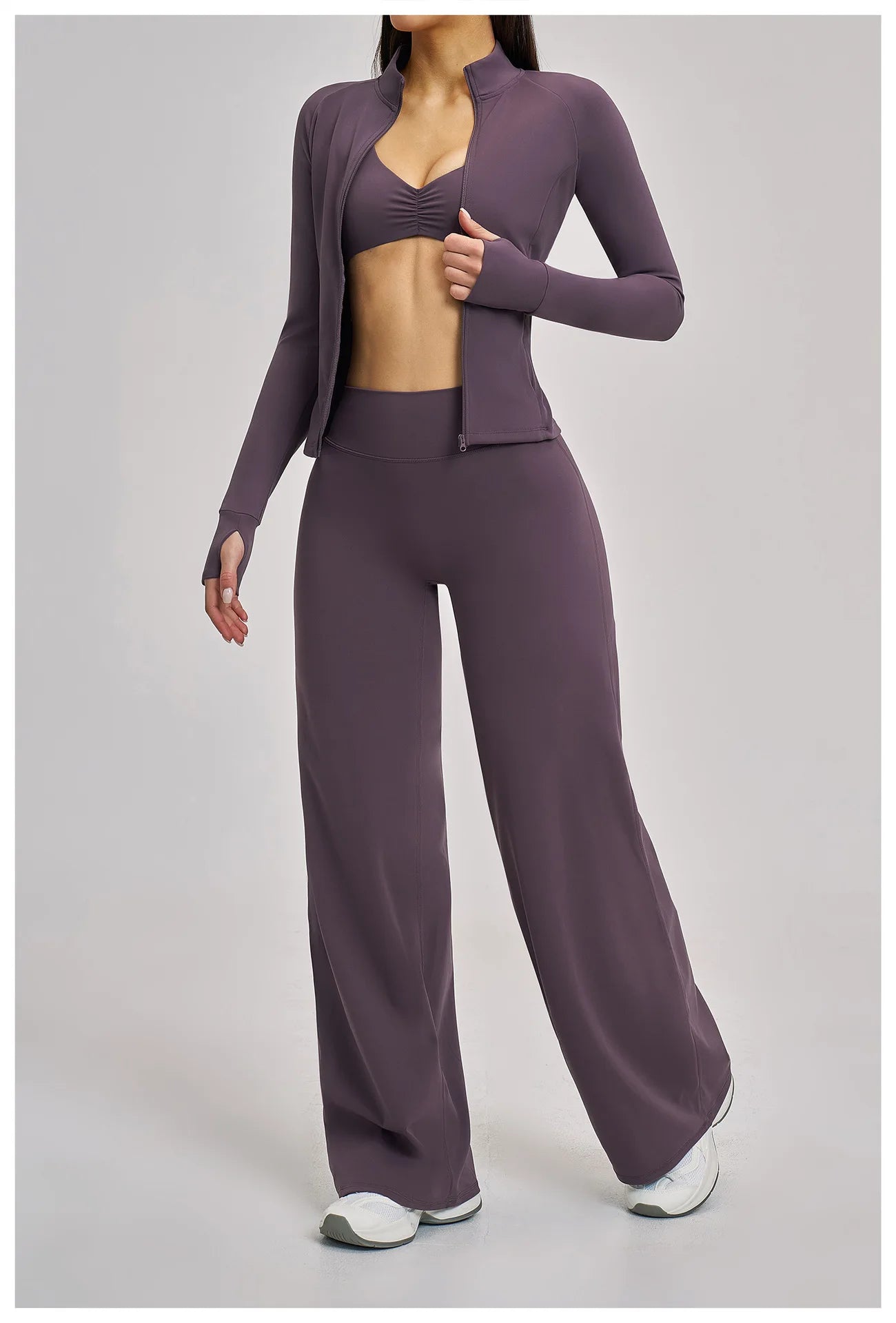 VM's Yoga Suit SPECIFICATIONSApplicable scenario: Running, fitness equipment, fitness, sports trends, cycling, extreme challenges, hiking, camping, dancingAppropriate season: Summer/Winter/Spring/AutumnBlocking: RegularBrand Name: NoEnName_NullCN: Guangdo
