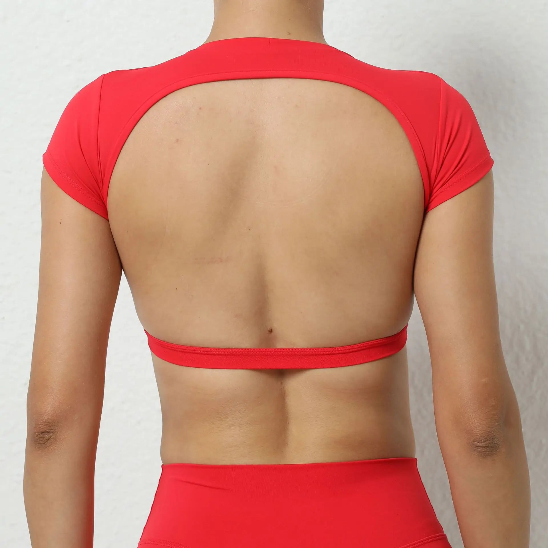 VM Women Sports Breathable Workout Tops SPECIFICATIONS Blocking: Regular Brand Name: hearuisavy CN: Guangdong Choice: yes Color: Black Blue Coffee Brown Green White Gray Craft of Weaving: Knit Department Name: Women Fabric Type: Broadcloth Feature: Anti-P