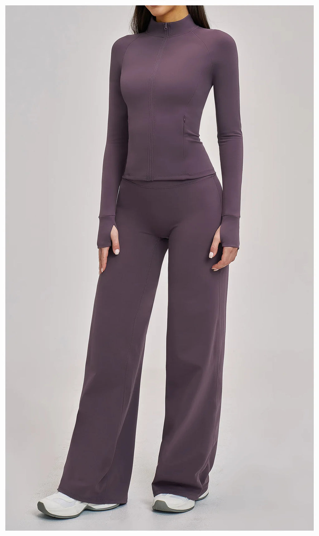 VM's Yoga Suit SPECIFICATIONSApplicable scenario: Running, fitness equipment, fitness, sports trends, cycling, extreme challenges, hiking, camping, dancingAppropriate season: Summer/Winter/Spring/AutumnBlocking: RegularBrand Name: NoEnName_NullCN: Guangdo
