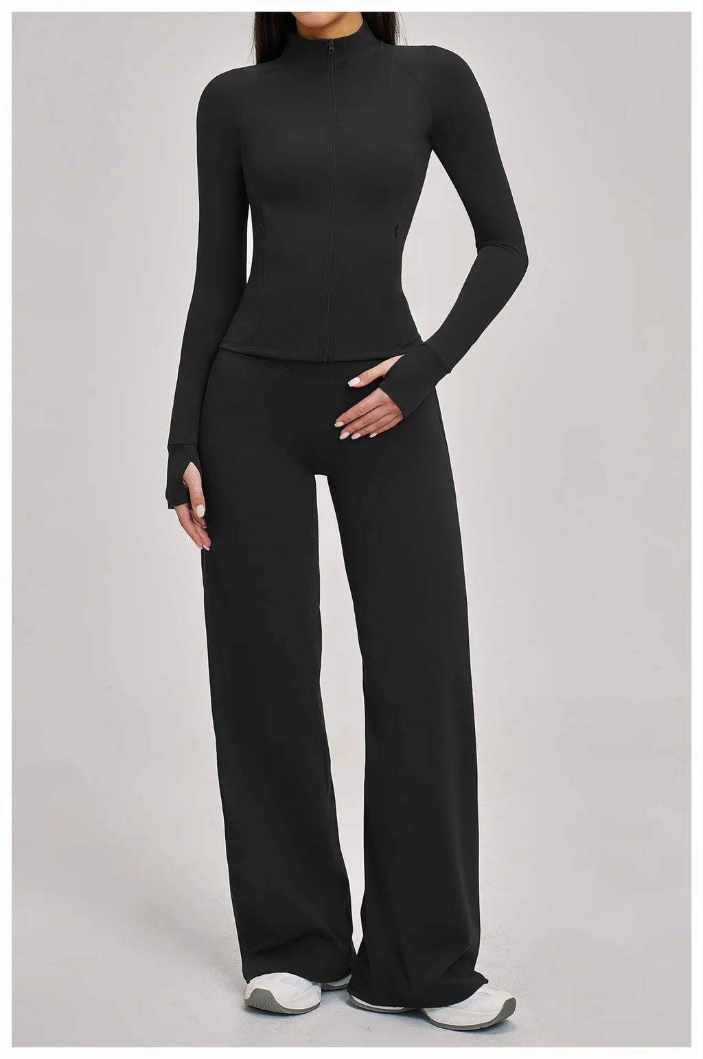 VM's Yoga Suit SPECIFICATIONSApplicable scenario: Running, fitness equipment, fitness, sports trends, cycling, extreme challenges, hiking, camping, dancingAppropriate season: Summer/Winter/Spring/AutumnBlocking: RegularBrand Name: NoEnName_NullCN: Guangdo
