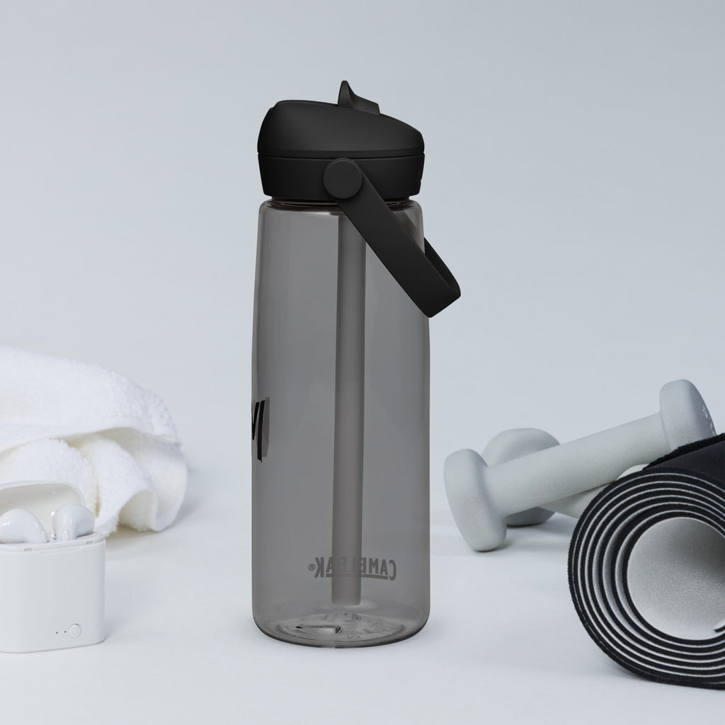 VM Flip Straw Water Bottle Stay hydrated in style with this flip straw water bottle, made from 50% recycled plastic. Resistant to stains, shattering, and odors, it keeps your drinks fresh, while the leak-proof cover and bite valve prevent spills. This ext