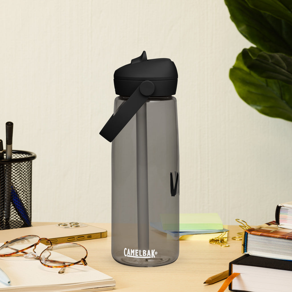 VM Flip Straw Water Bottle Stay hydrated in style with this flip straw water bottle, made from 50% recycled plastic. Resistant to stains, shattering, and odors, it keeps your drinks fresh, while the leak-proof cover and bite valve prevent spills. This ext