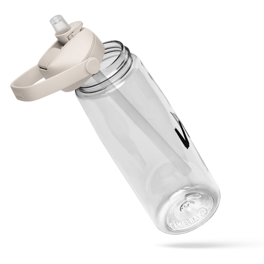 VM Flip Straw Water Bottle Stay hydrated in style with this flip straw water bottle, made from 50% recycled plastic. Resistant to stains, shattering, and odors, it keeps your drinks fresh, while the leak-proof cover and bite valve prevent spills. This ext