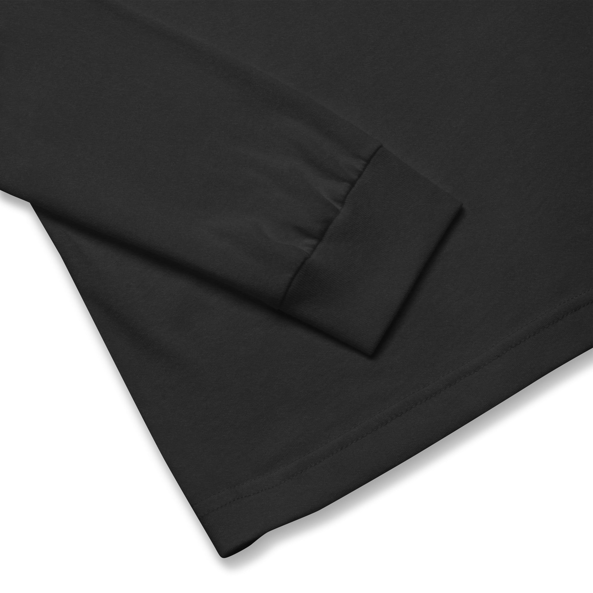 VM Unisex Long Sleeve Tee Enrich your wardrobe with a versatile long sleeve tee. For a casual look, combine it with your favorite jeans, and layer it with a button-up shirt, a zip-up hoodie, or a snazzy jacket. Dress it up with formal trousers or chinos t