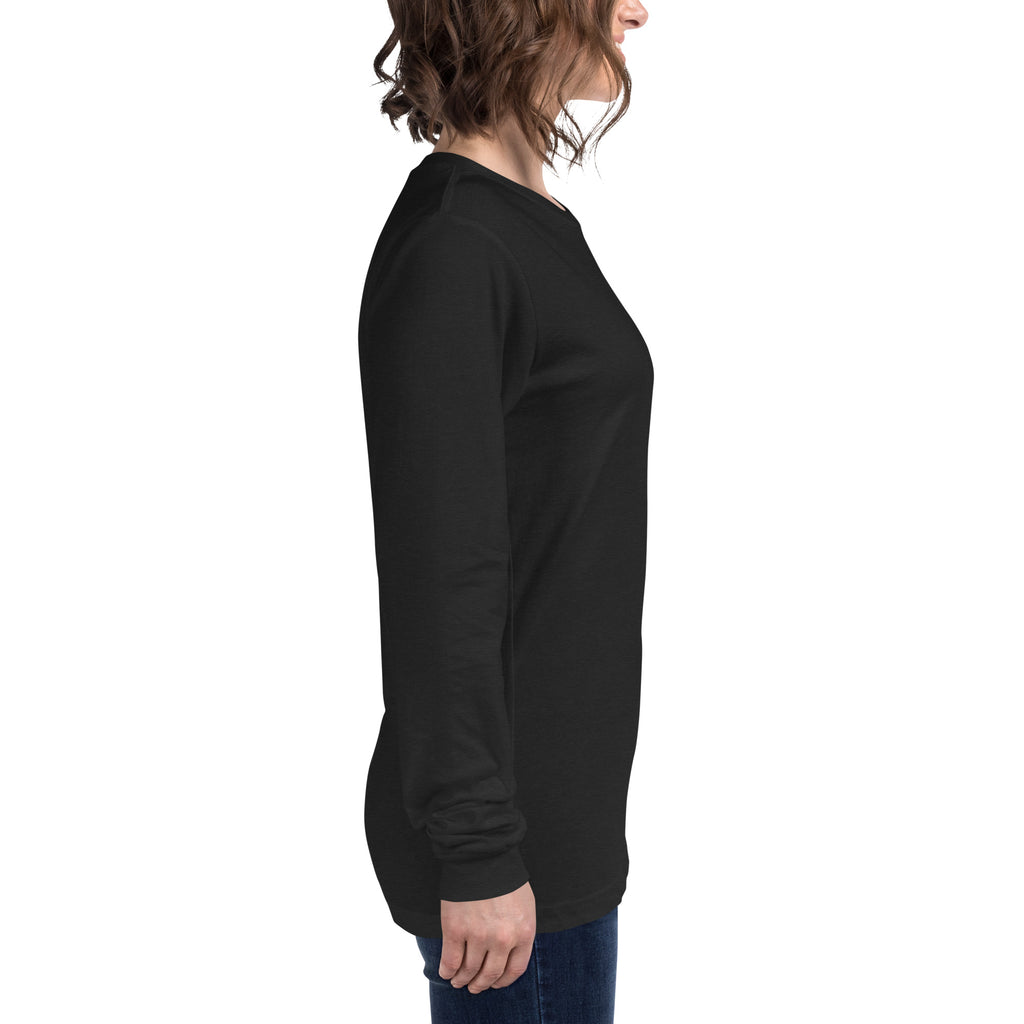 VM Unisex Long Sleeve Tee Enrich your wardrobe with a versatile long sleeve tee. For a casual look, combine it with your favorite jeans, and layer it with a button-up shirt, a zip-up hoodie, or a snazzy jacket. Dress it up with formal trousers or chinos t